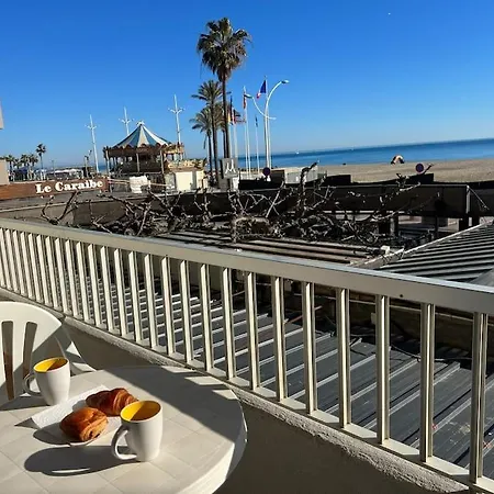 Le Carrousel - Vue - A 10 M - Clim - Wifi アパート