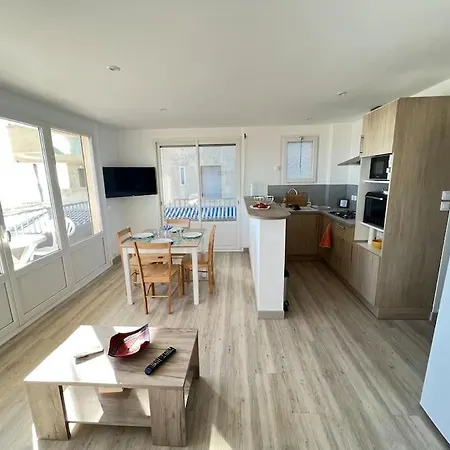 Le Carrousel - Vue - A 10 M - Clim - Wifi